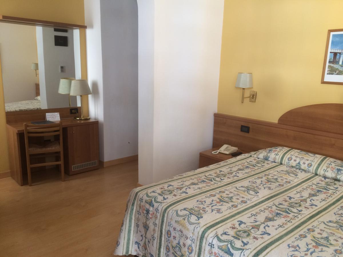 Hotel Tritone Caorle Exteriér fotografie