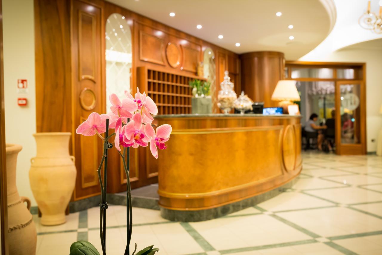 Hotel Tritone Caorle Exteriér fotografie