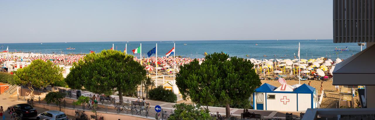 Hotel Tritone Caorle Exteriér fotografie
