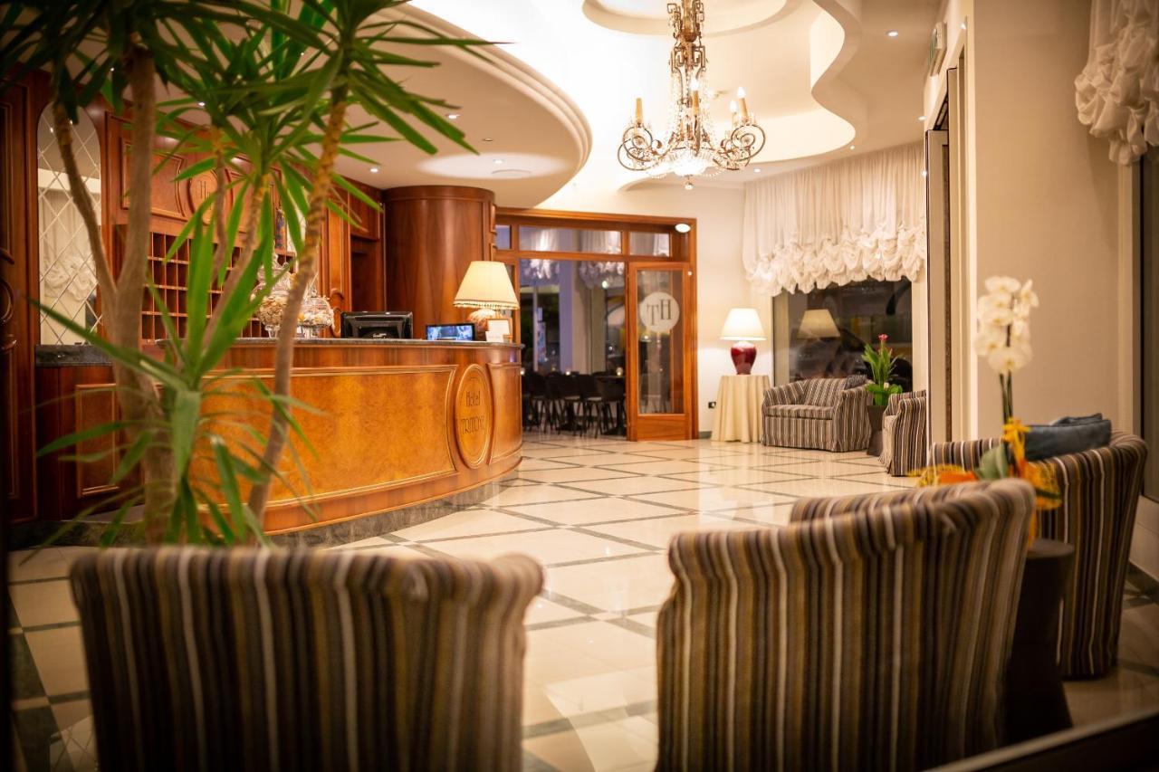 Hotel Tritone Caorle Exteriér fotografie